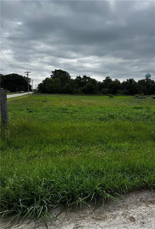 220 Pine St, Kidder, MO 64649