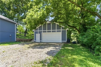 4211 Leavenworth Rd, Kansas City, KS 66104