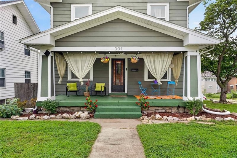 301 Van Brunt Blvd, Kansas City, MO 64123