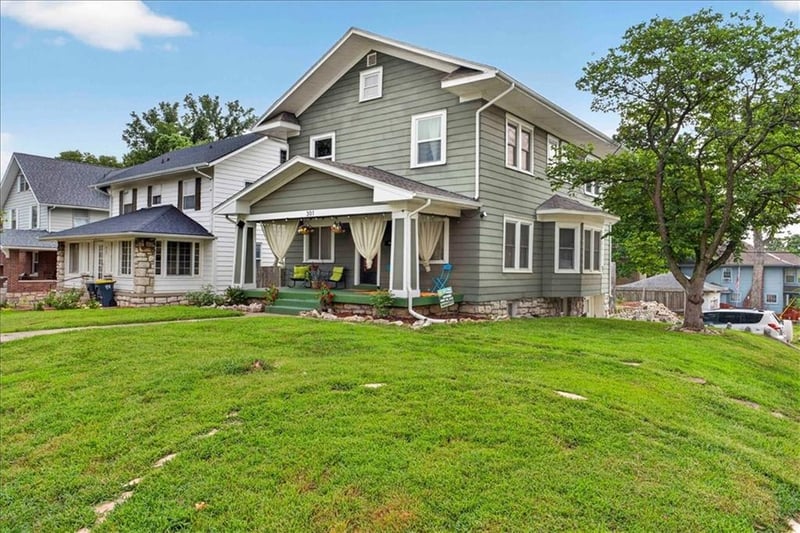 301 Van Brunt Blvd, Kansas City, MO 64123
