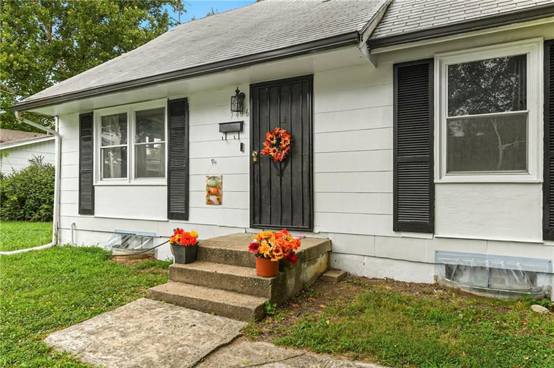 7406 Park Rd, Kansas City, MO 64129