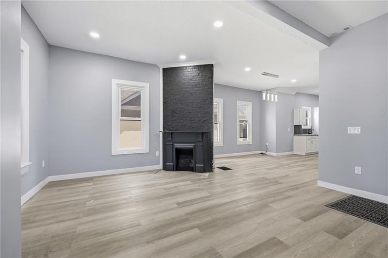 17 15th St, Kansas City, KS 66102