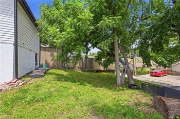 17 N 15th St, Kansas City, KS 66102