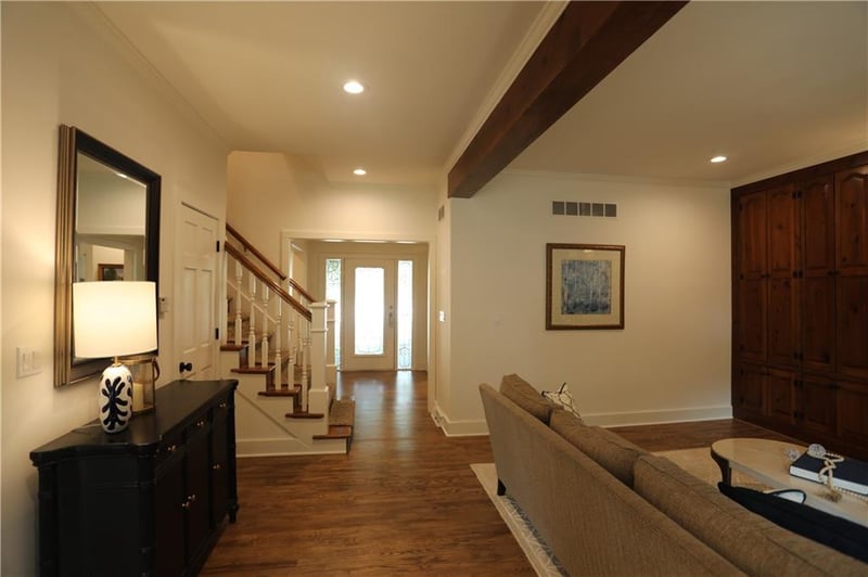 500 44 Ter, Gladstone, MO 64116