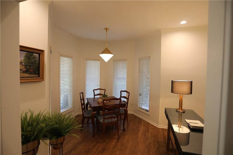 500 44 Ter, Gladstone, MO 64116