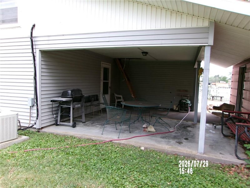220 Garfield St, Iola, KS 66749