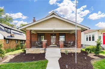 4428 Summit St, Kansas City, MO 64111