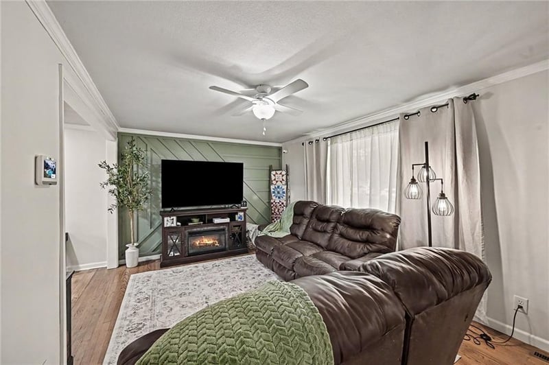 2509 46th Ter, Kansas City, MO 64116