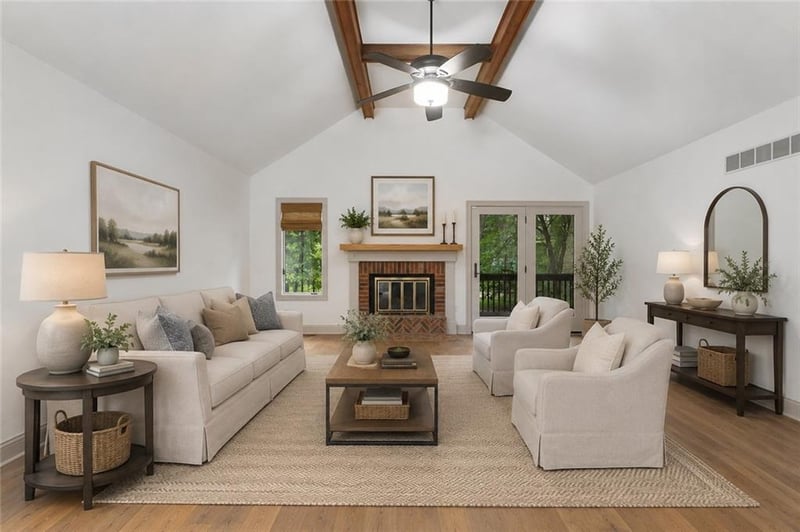 331 Westwoods Cir, Liberty, MO 64068