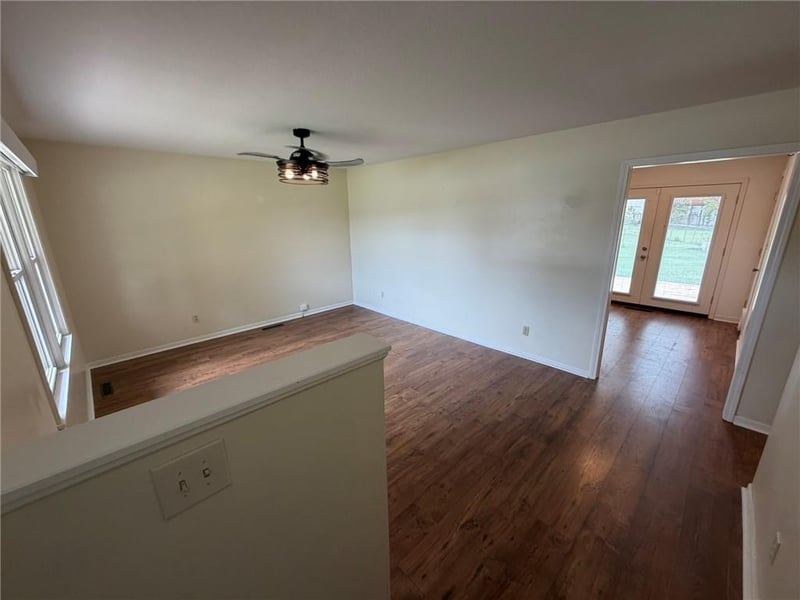 404 Creach Dr, Warrensburg, MO 64093