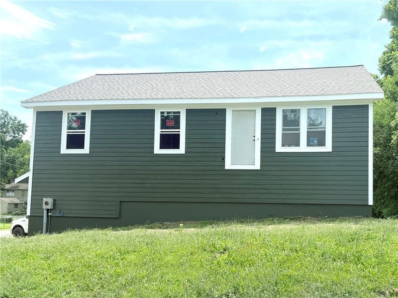 800 South Ave, Blue Springs, MO 64015