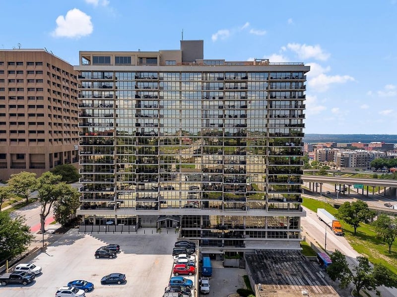 600 Admiral Blvd #1604, Kansas City, MO 64106
