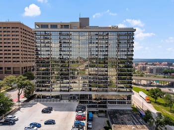 600 E Admiral Blvd #1604, Kansas City, MO 64106