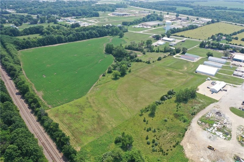 Junior Mosley Dr, Brookfield, MO 64628