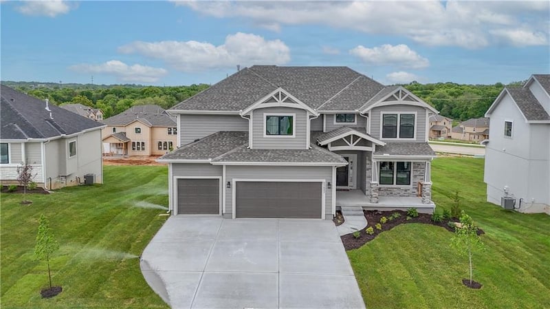 6001 Arapahoe St, Shawnee, KS 66226