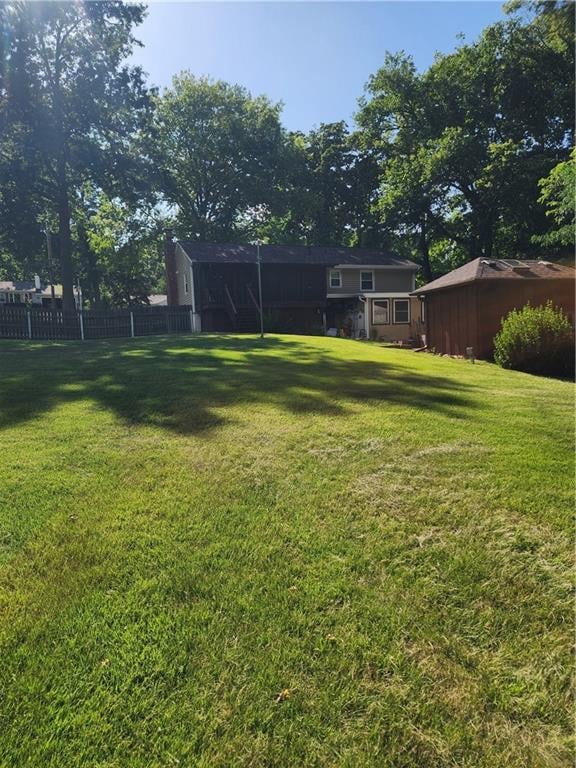 5819 Perry Ln, Merriam, KS 66203