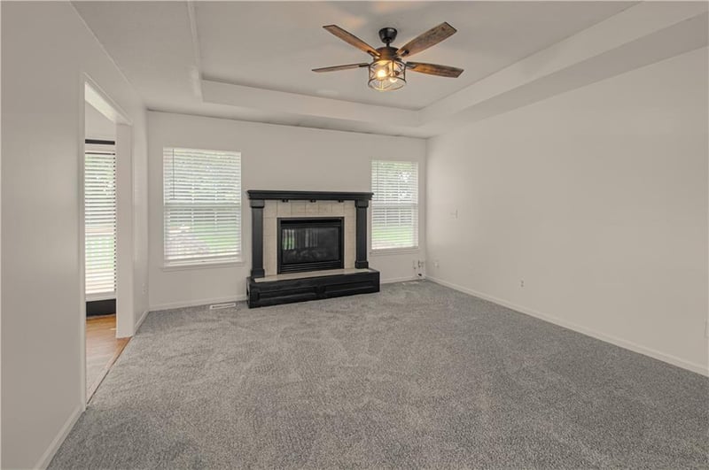 3207 Steel Wheel Dr, Harrisonville, MO 64701