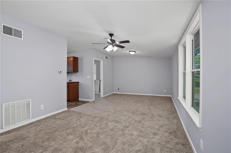 1502 Cadet Ave, Lawrence, KS 66044