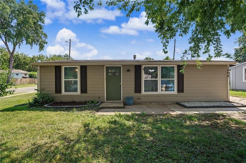1502 Cadet Ave, Lawrence, KS 66044