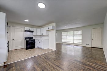 7800 E 108th St, Kansas City, MO 64134