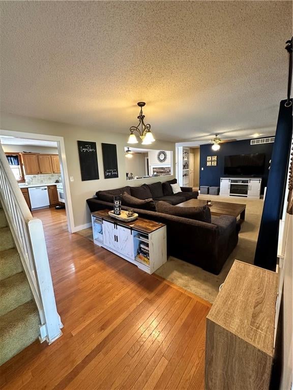 1735 S Ash St, Ottawa, KS 66067
