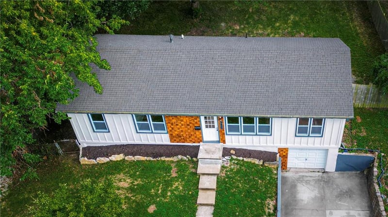 9425 67th Ter, Raytown, MO 64133