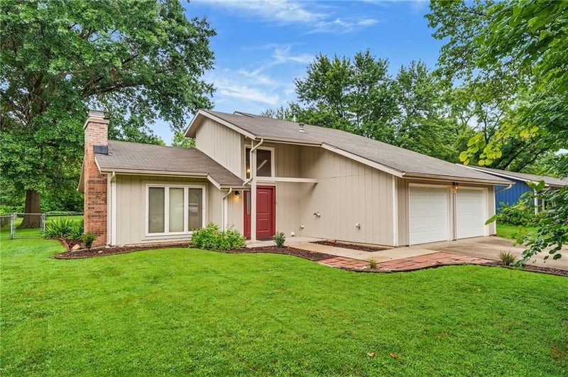 2009 Atchison Ave, Lawrence, KS 66047