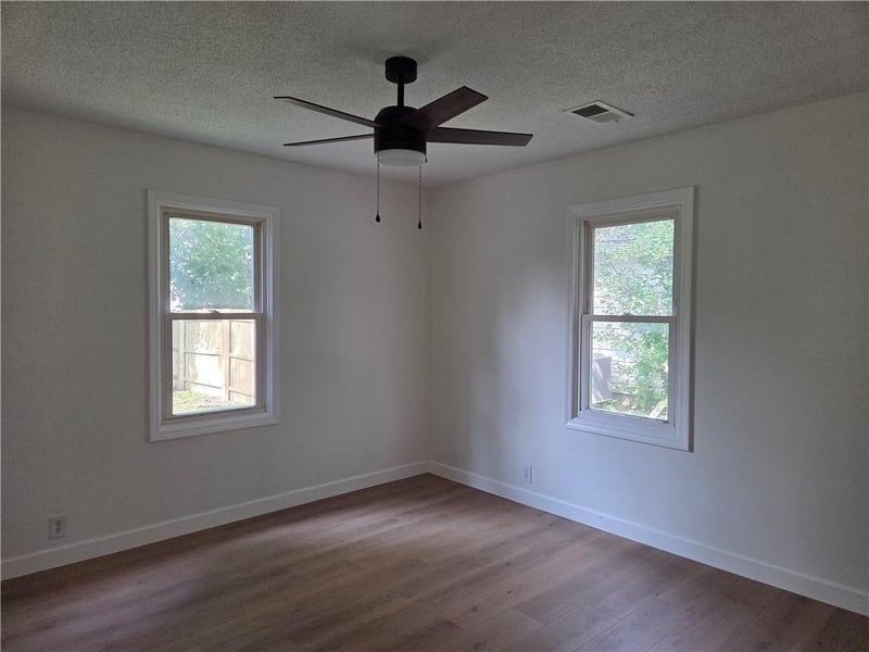 1111 Bryan St, Chillicothe, MO 64601