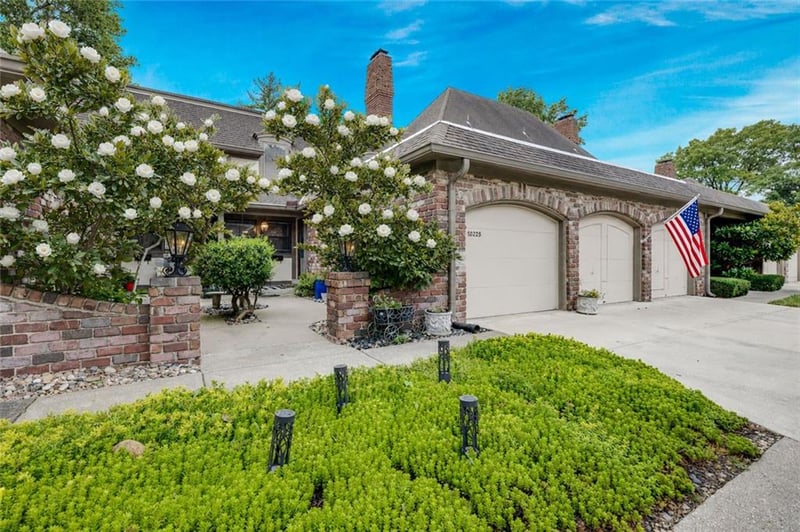10225 Conser St, Overland Park, KS 66212