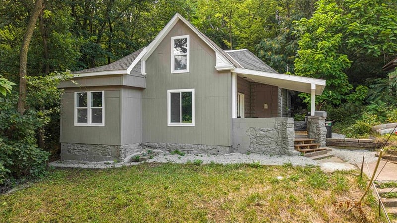 528 Caldwell St, Excelsior Springs, MO 64024