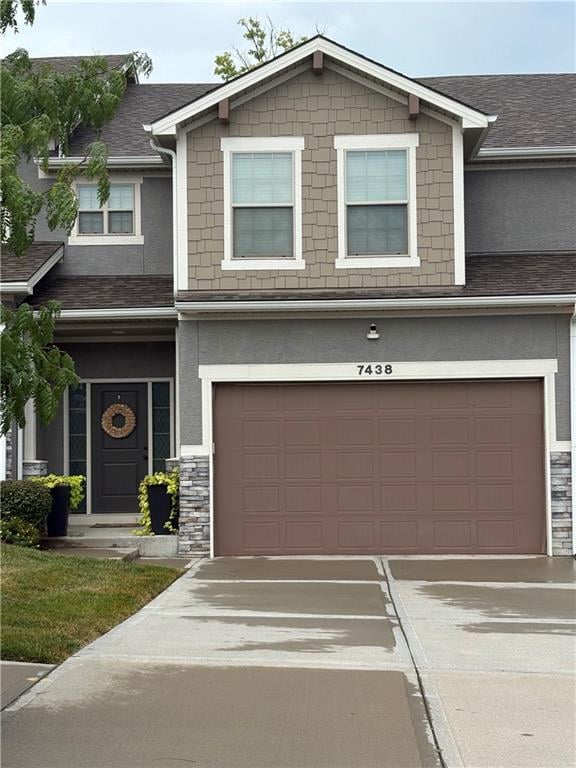 7438 Grand Slam St, Parkville, MO 64152