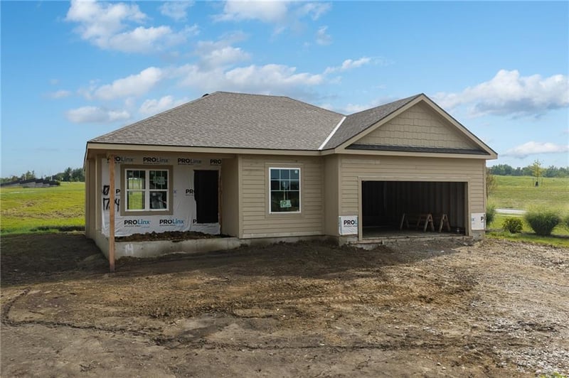 1784 157th Ter, Basehor, KS 66007