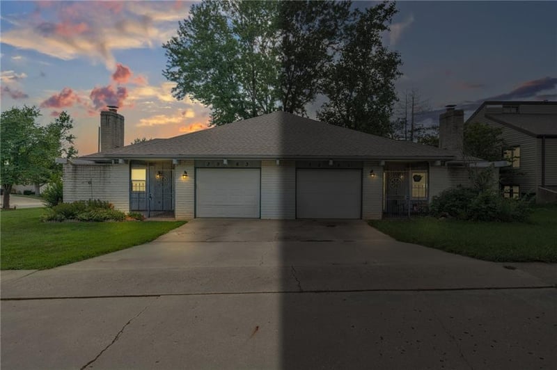 3563 Cambridge Ave, Topeka, KS 66614