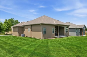 3111 N 118th Ter, Kansas City, KS 66109