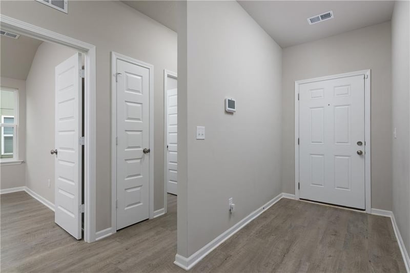 1606 Maci Dr, Belton, MO 64012
