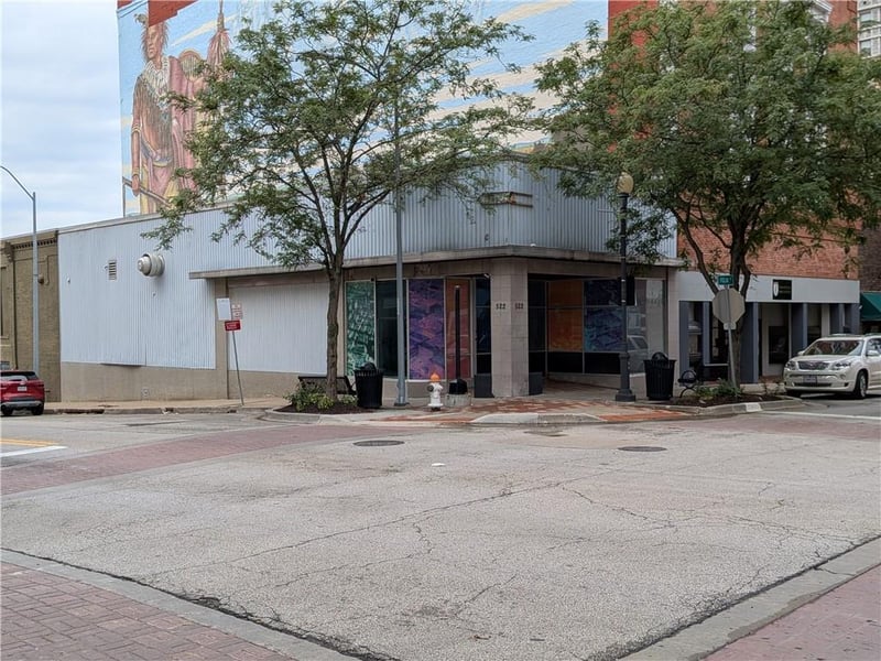 522 Felix St, St Joseph, MO 64501