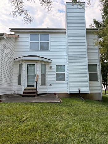 9810 98th Ter, Kansas City, MO 64157