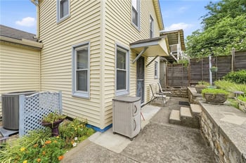 4515 Cambridge St, Kansas City, KS 66103