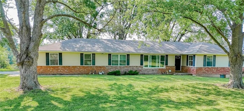 740 1101st Rd, Holden, MO 64040