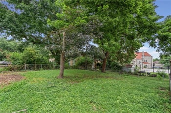 4219 Terrace St, Kansas City, MO 64111