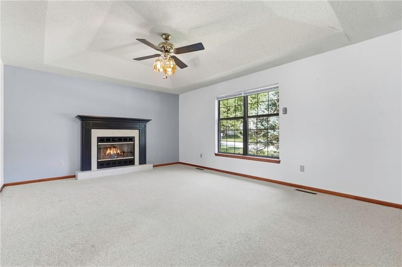 503 Mill Ct, Belton, MO 64012