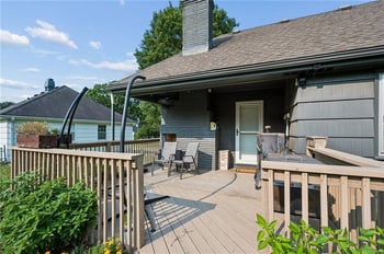 4835 NE Sherwood Dr, Kansas City, MO 64119