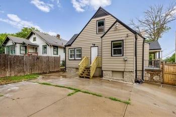 3646 Askew Ave, Kansas City, MO 64128