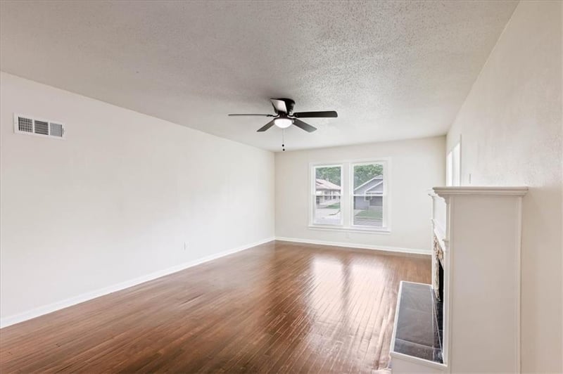 3646 Askew Ave, Kansas City, MO 64128