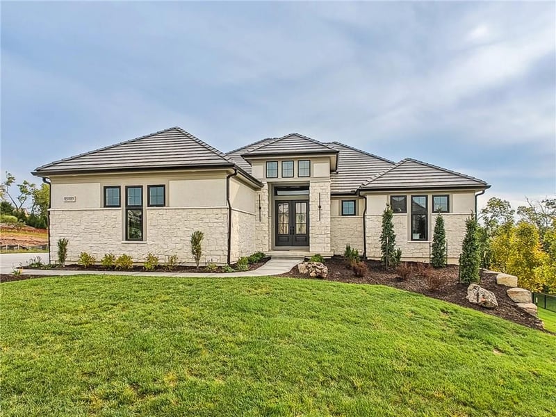 7915 Millridge St, Shawnee, KS 66220