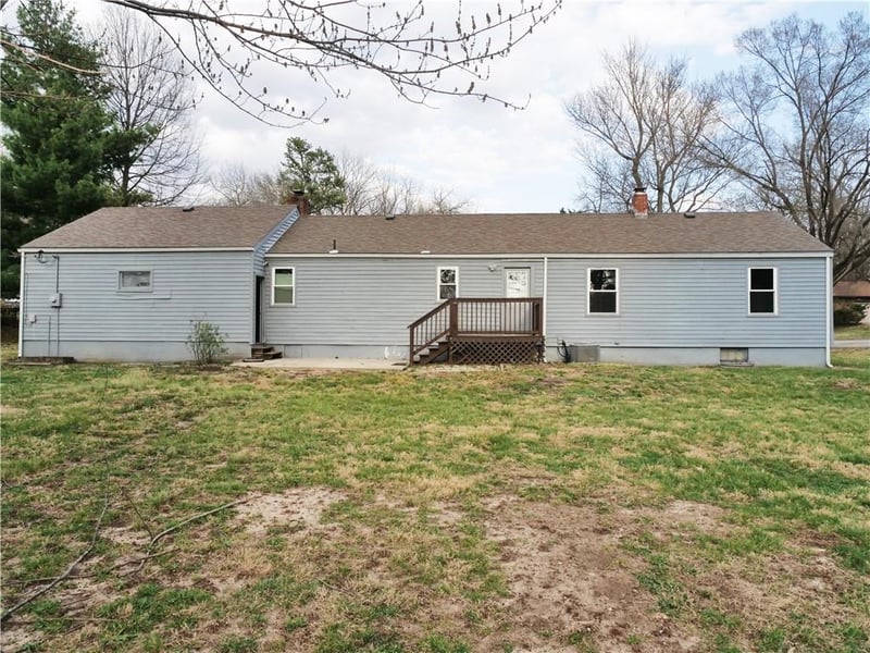 5432 Ralston Ave, Raytown, MO 64133
