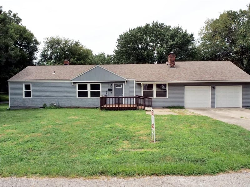 5432 Ralston Ave, Raytown, MO 64133