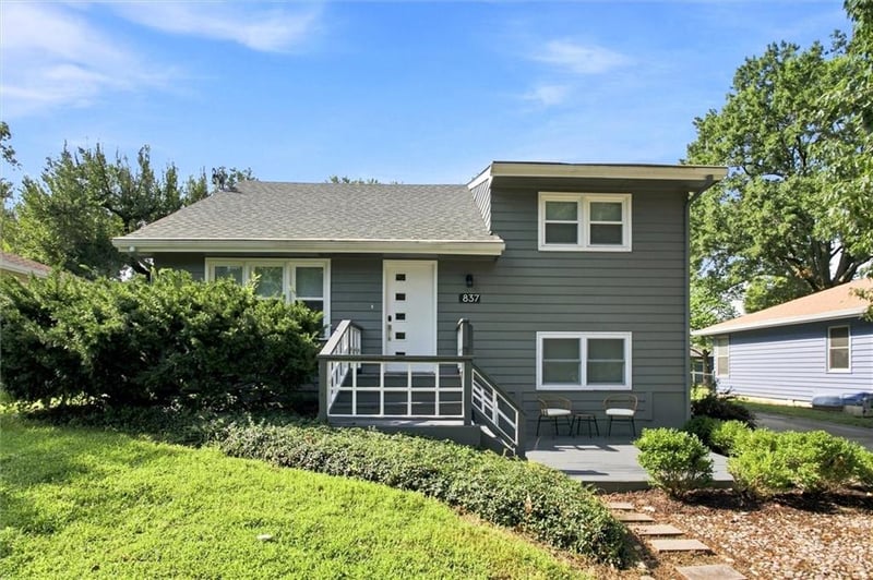 837 22nd St, Lawrence, KS 66046