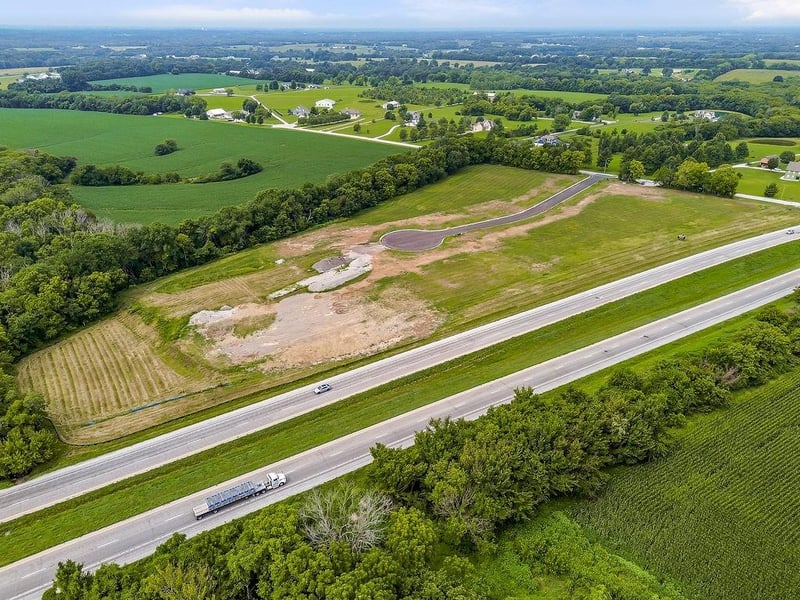 818 Kidwell Ct, Lone Jack, MO 64070