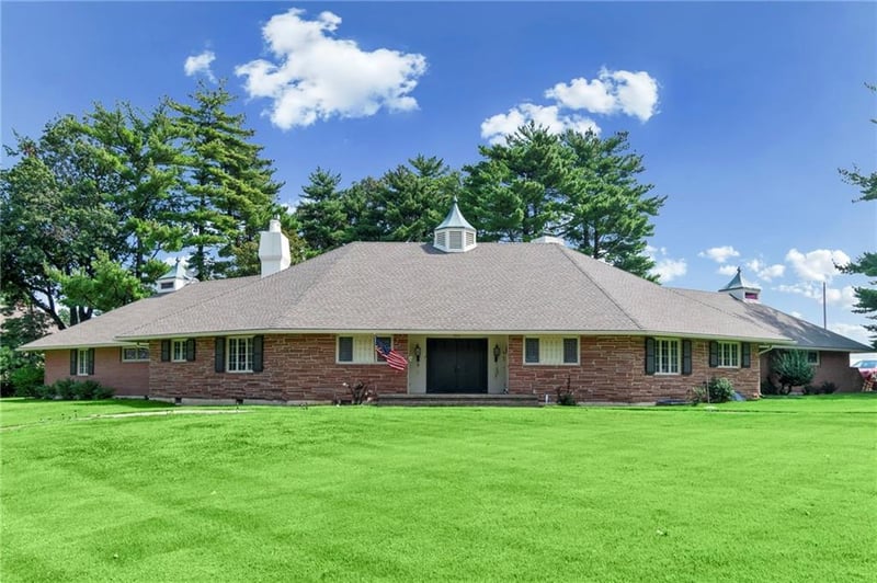 804 N Main St, Carrollton, MO 64633